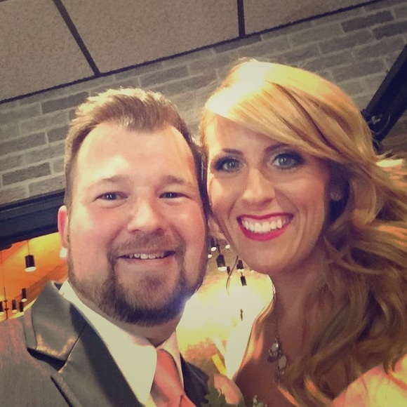 Meet your Posher, Trisha - Picture 1 of 1